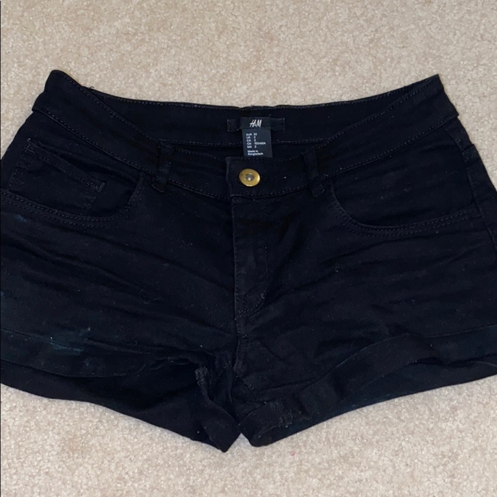 H&M black jean shorts